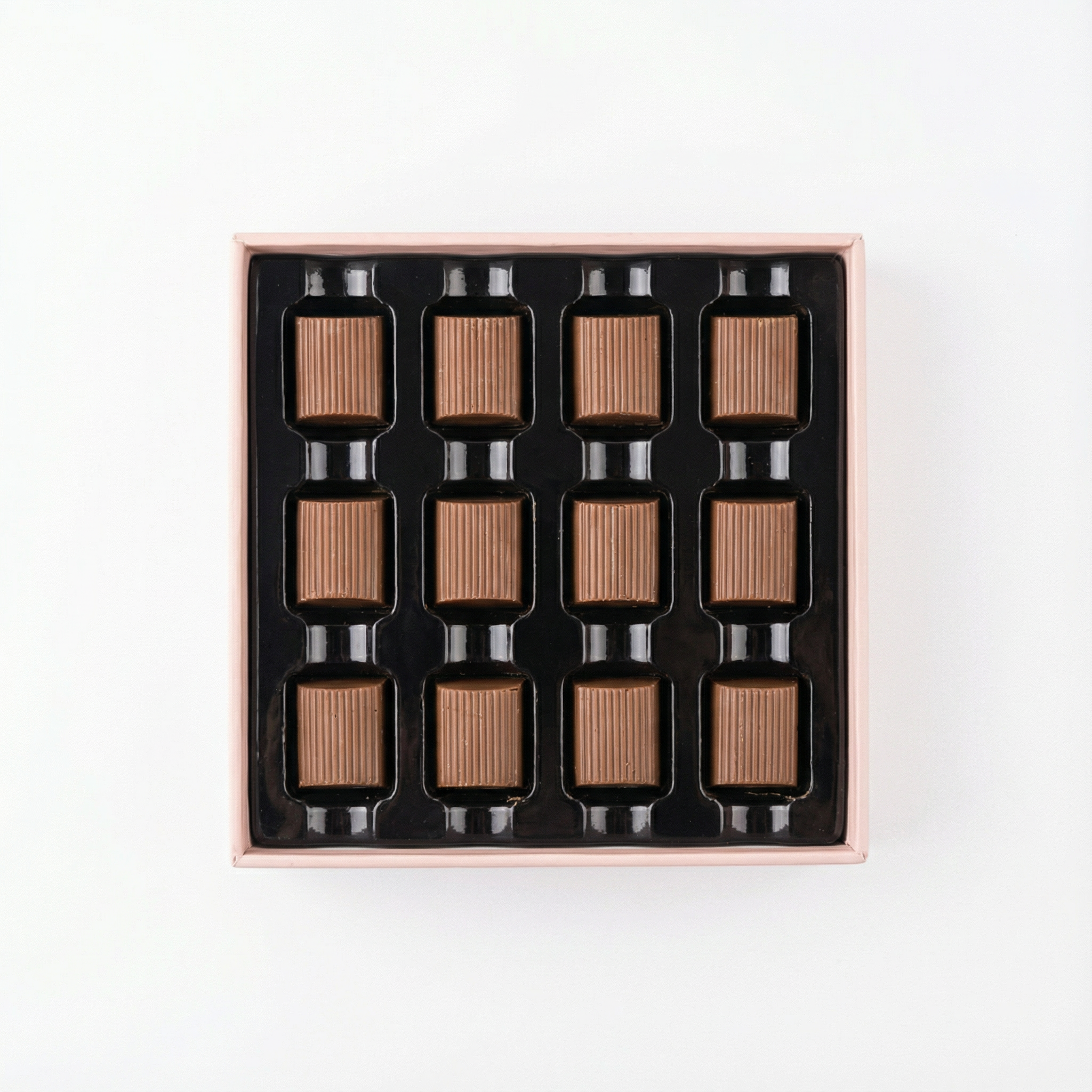 Durra’s Premium Chocolate Gift Box – Assorted Milk Chocolate Pieces