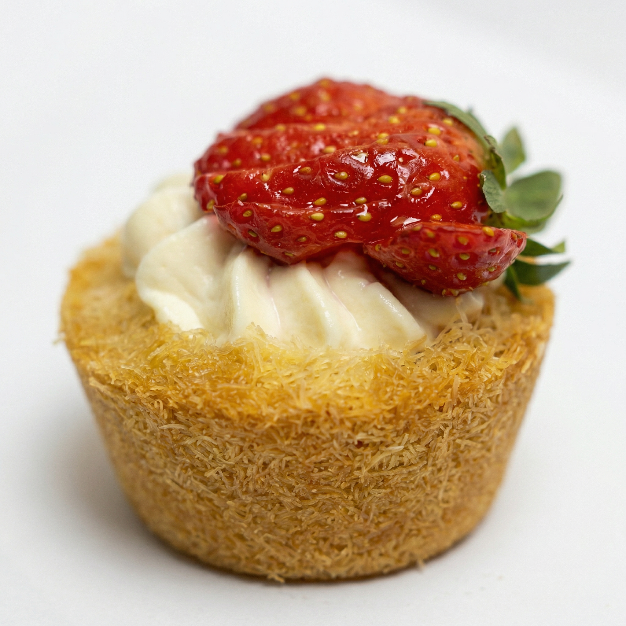 Durra's konafa,strawberry flavour